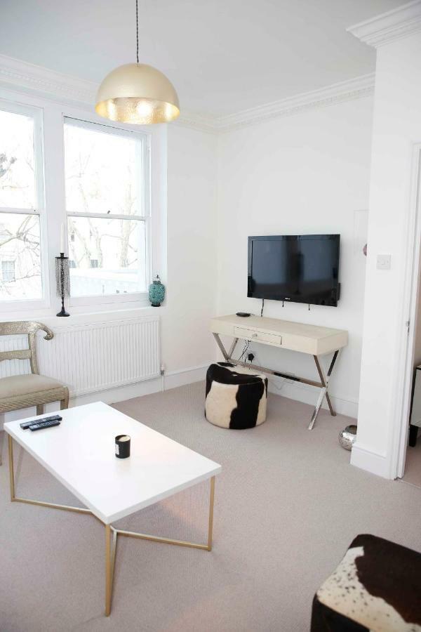 Beautiful One Bedroom Apartment Walking Distance To Paddington And Hyde Park London Exterior photo